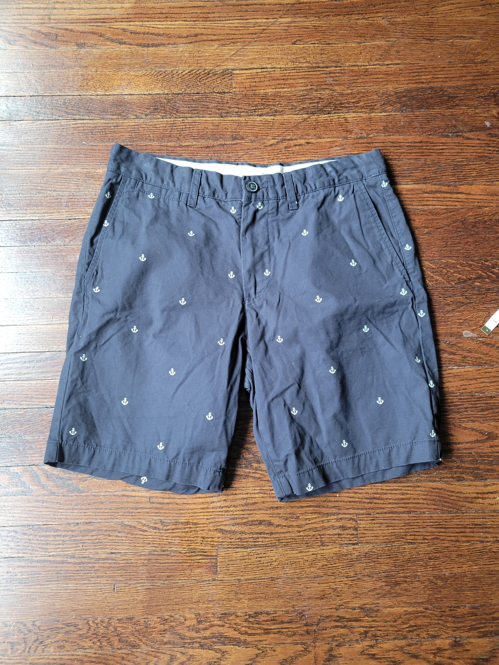 H&M Mens Navy Anchor Print Chino Shorts Size 30 Casual, Vacation Golf